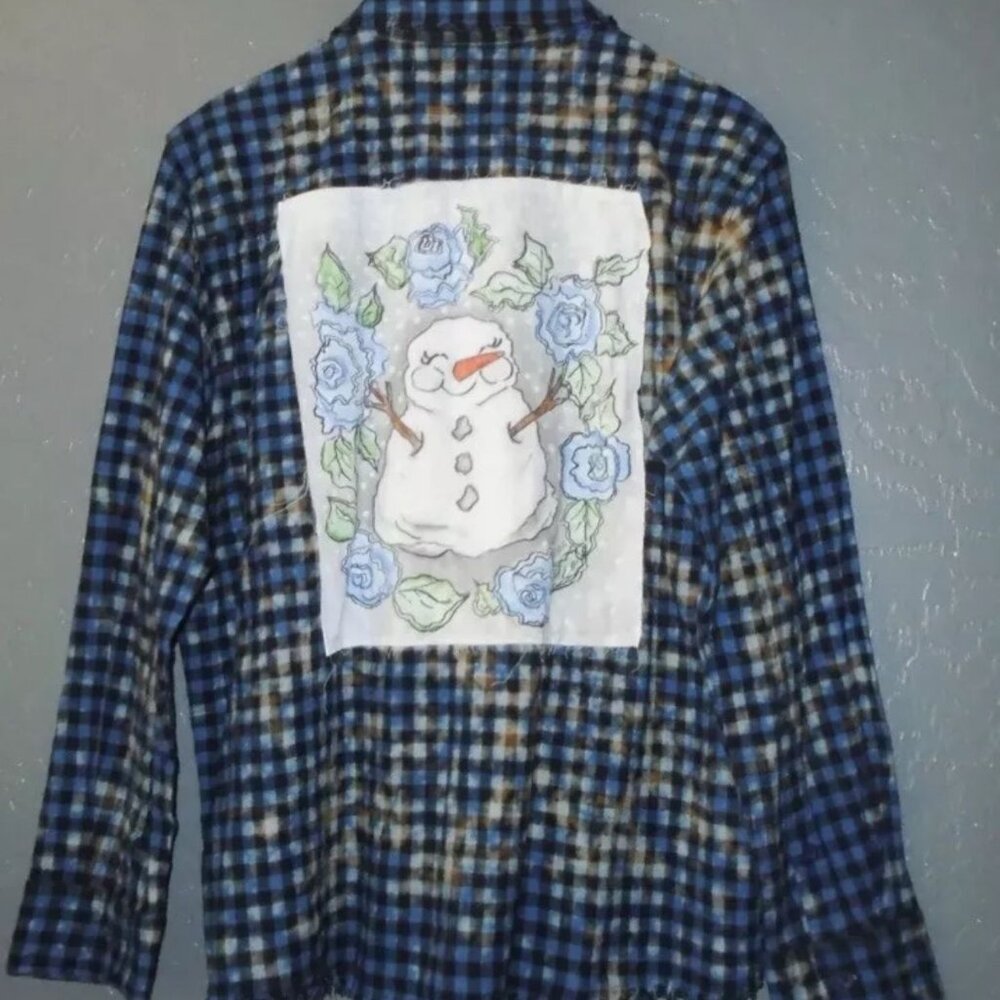 A Rare Bird Bleached Blue Black Plaid Flannel‎ Button Up Shirt Snowman patch